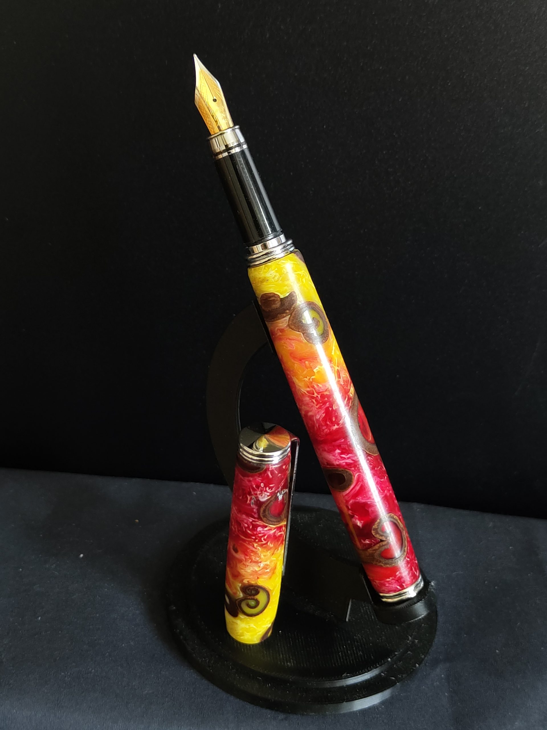 PLUME(Résine inclusion cannelle)