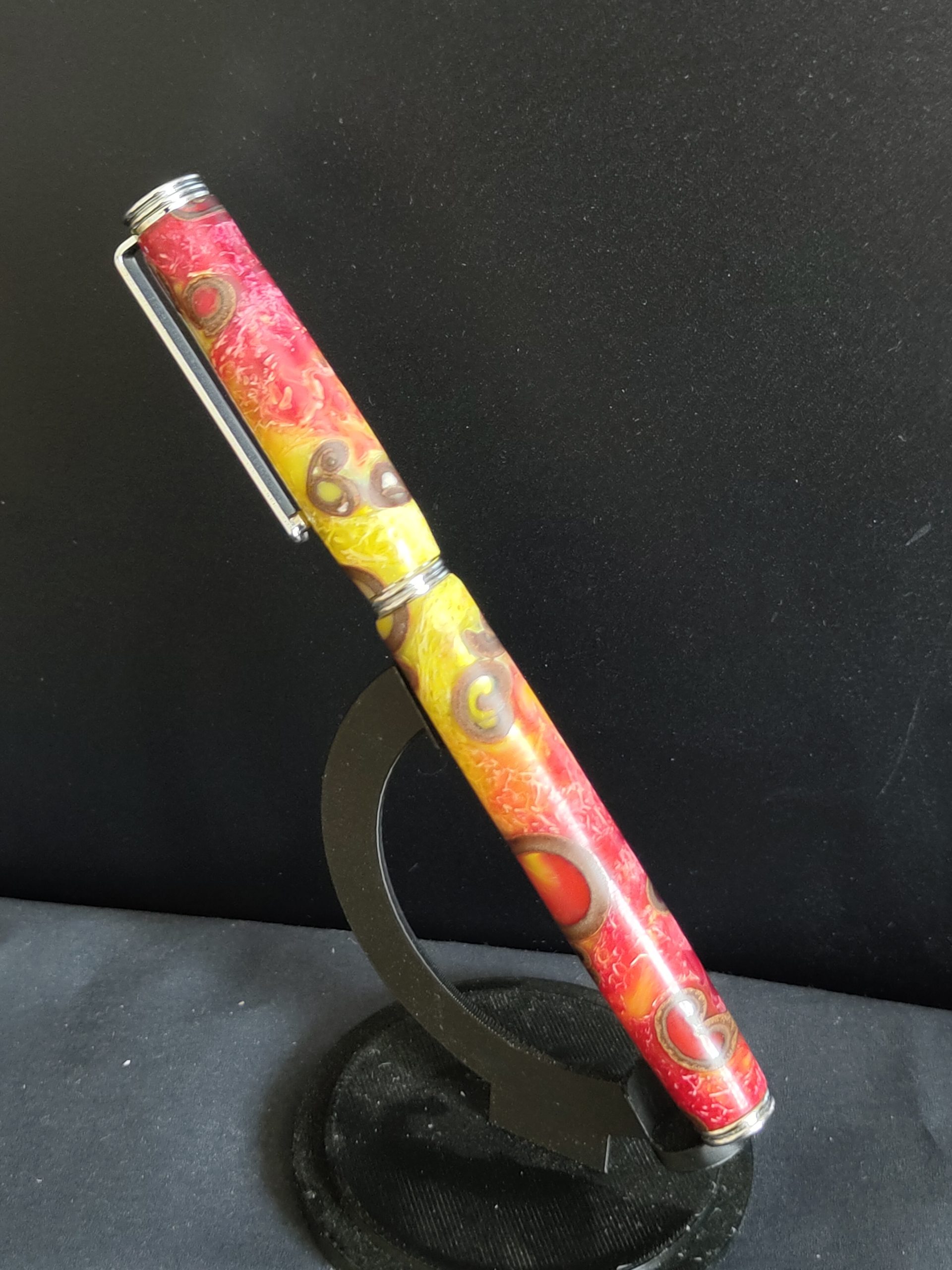 PLUME(Résine inclusion cannelle) – Image 3