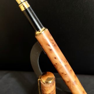 PLUME (Loupe de Thuya)